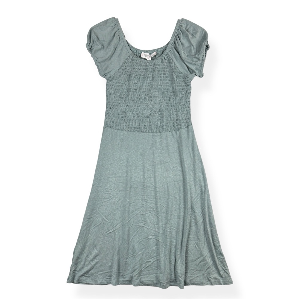 Pink Rose Smocked Dress Womens M‎ Medium Short Sleeve Very Stretchy Mini Dress